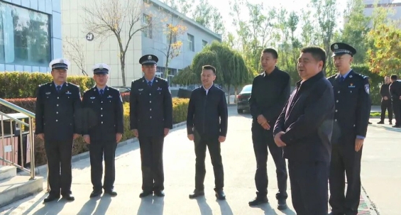 烏蘇市委書記張永寧看望慰問(wèn)一線干部職工